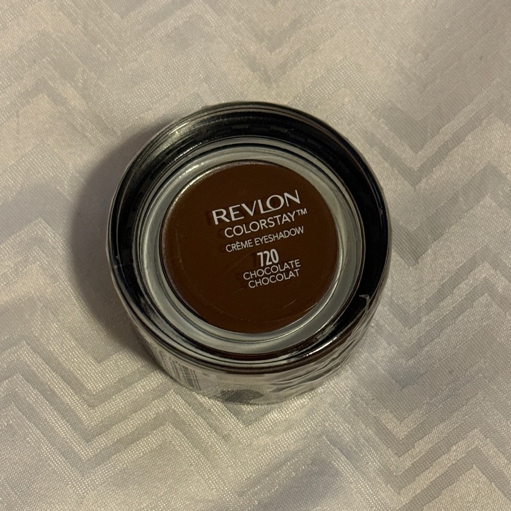 🌻 Revlon Colorstay Creme Eyeshadow in 720 Chocolate Color NWT